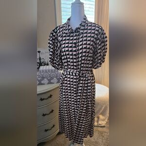 Who What Wear Black and Pink Patterned Midi Dress